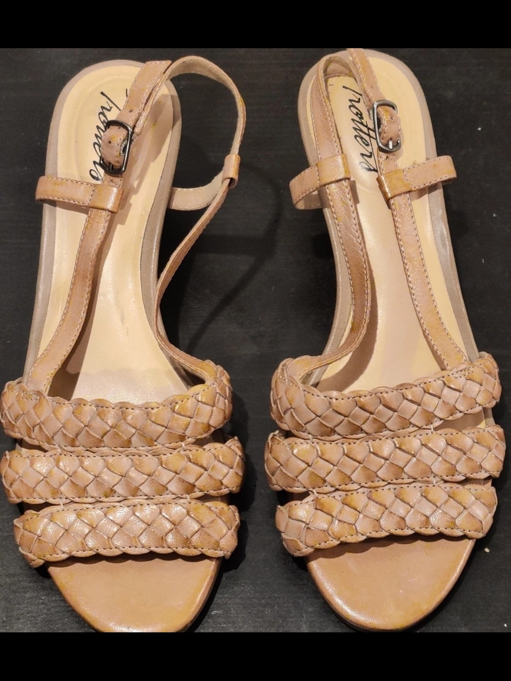 Trotters Womens 6M Tan Braided Strap Sandals by Trotters